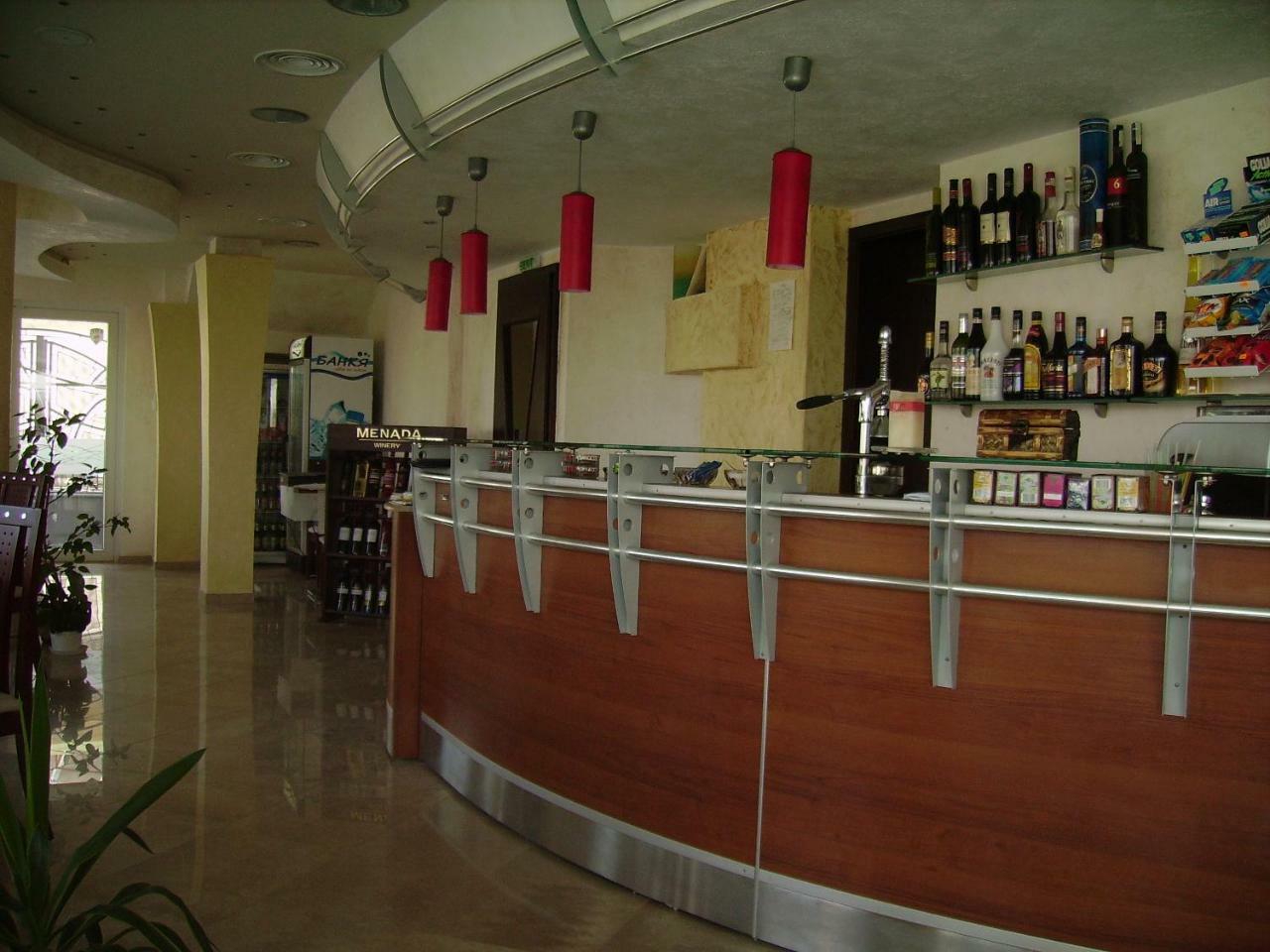 Fresh Family Hotel Ravda Exterior photo